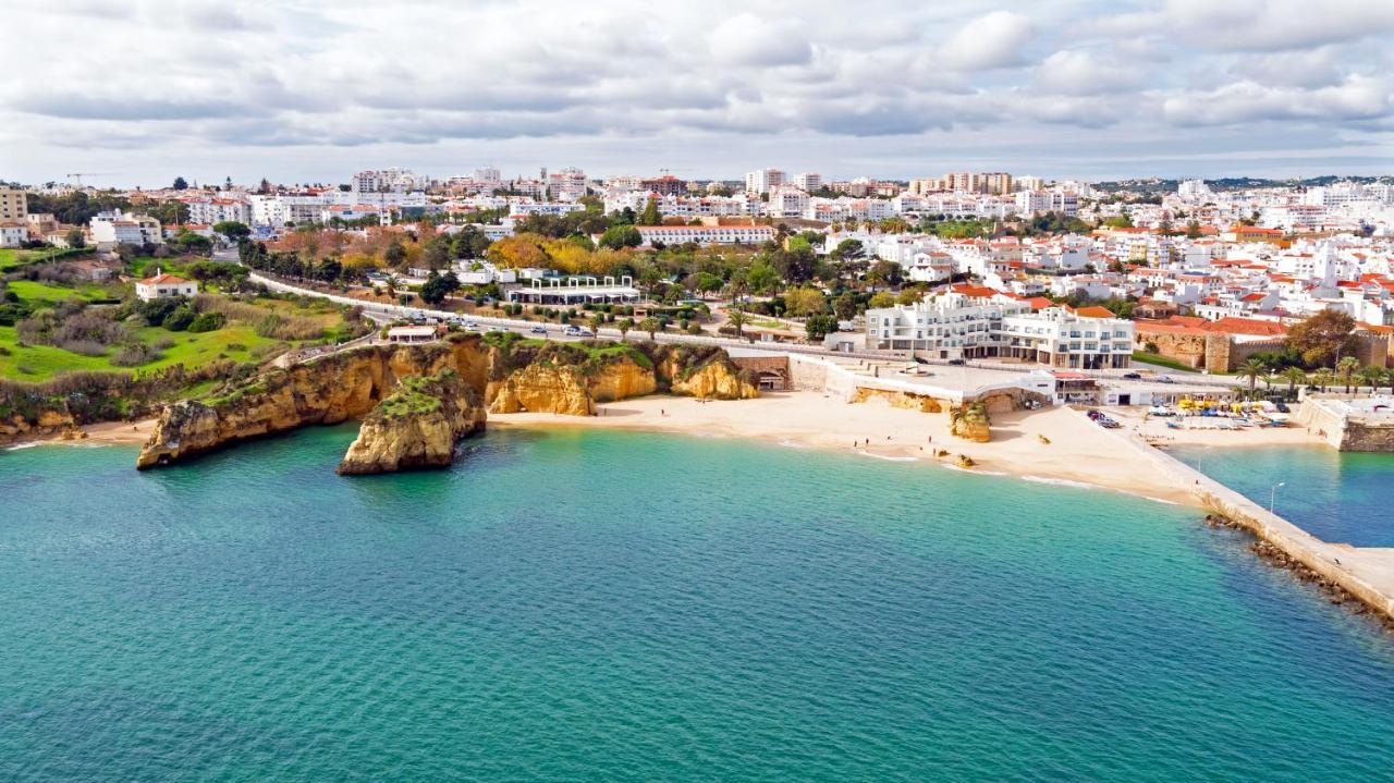 Apartment C21 - Camachinhos Downtown *
